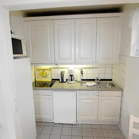 Duenenstrasse 31a, Eg Links *